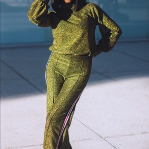 Green pants Suit